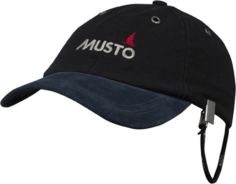 MUSTO EVO Original cap Black